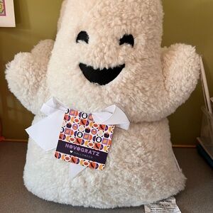 White Plush Ghost Novogratz Set of 2 Ghosties Stuffies Halloween Pillows